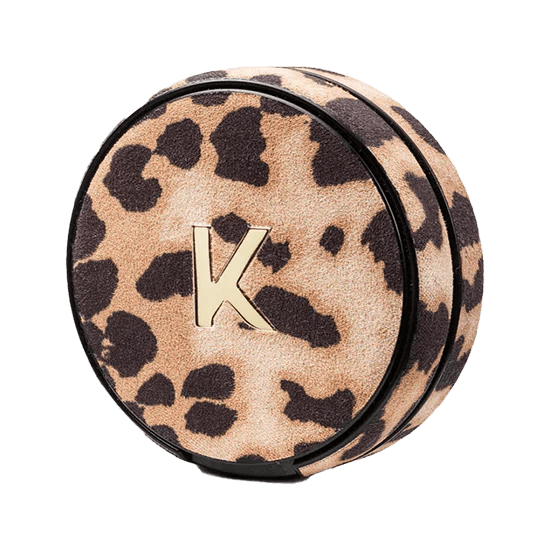 KELLY WHITE – Leopard Kelly